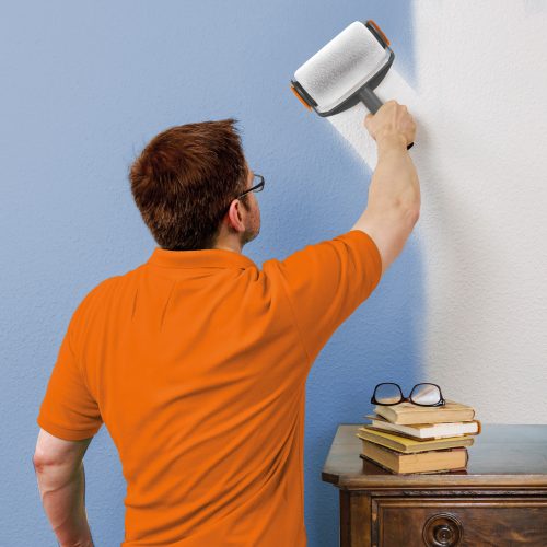 Csepegésmentes festőhenger festékadagoló tartállyal