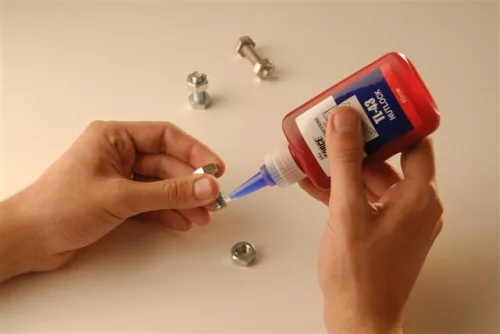 EMS Force TL-43 Közepes Szilárdságú Csavarrögzítő 50ml