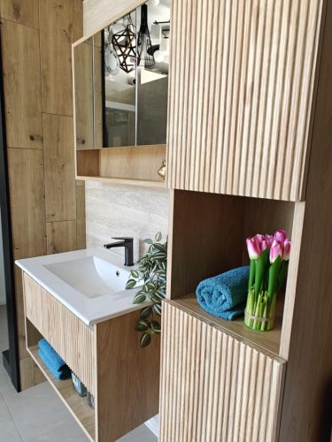 TMP SLIM STRIPE fali függesztett ÁLLÓSZEKRÉNY - 155 x 35 cm