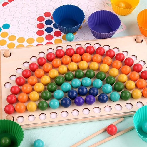 Szivárványos golyó mozaik kirakó Montessori fajáték