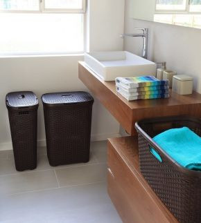 Curver Style szennyestartó kosár 40L sötétbarna