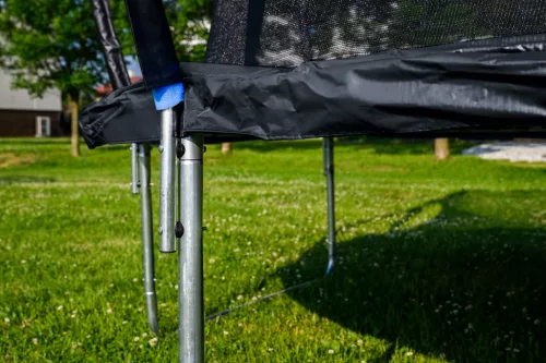 G21 SpaceJump trambulin védőhalóval, 305 cm, ajándék létrával, fekete színben