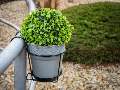 BUMETA tartó, fogas, fém, virágcseréphez, korláthoz, szőnyeggel, 22 cm