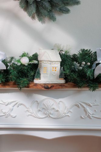 Dekoráció MagicHome Karácsony, Ház, 15 x 9 x 17 cm