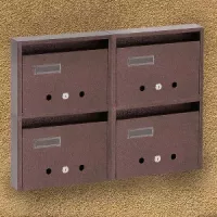 Lépcsőházi postaládák